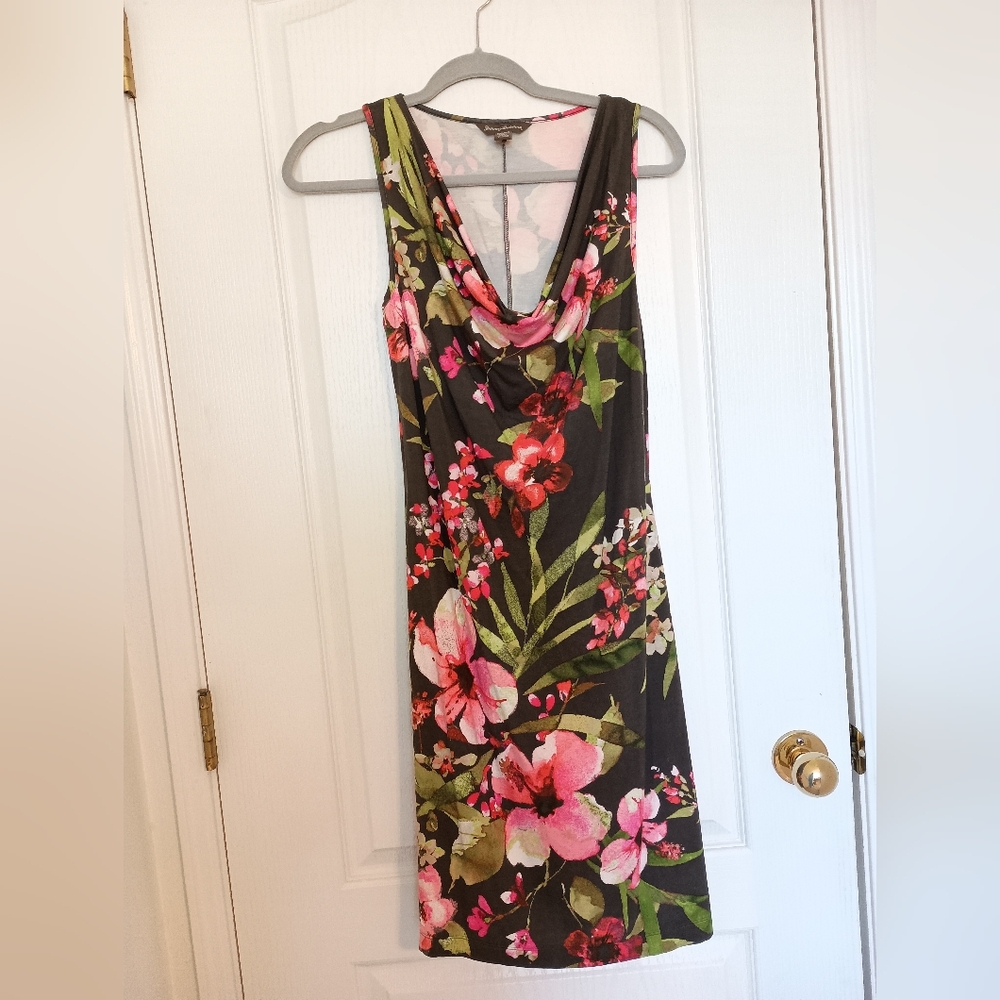 Tommy Bahama T-Shirt Knee Length Dress